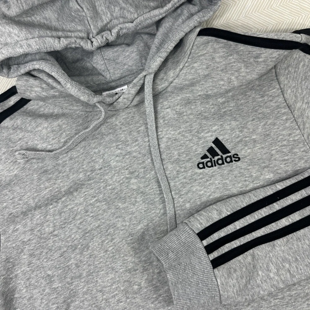 Adidas Hoodie Sweatshirt Mens Medium‎ Gray Hoodie Logo Pockets Long Sleeve logo